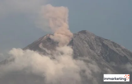 erupsi Gunung Semeru terbaru