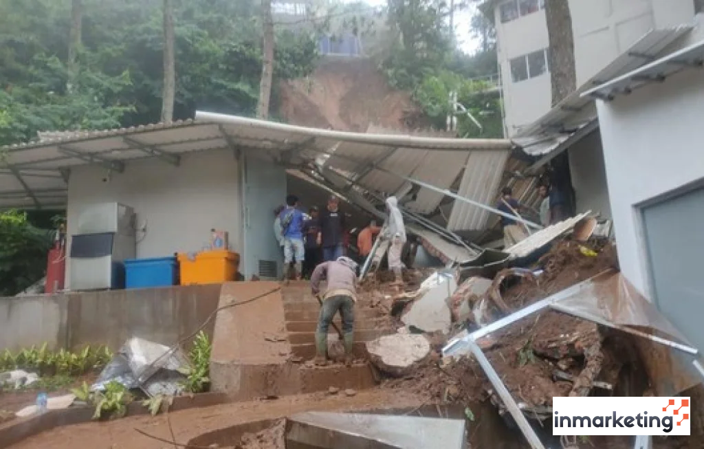 Longsor Cisarua Bogor